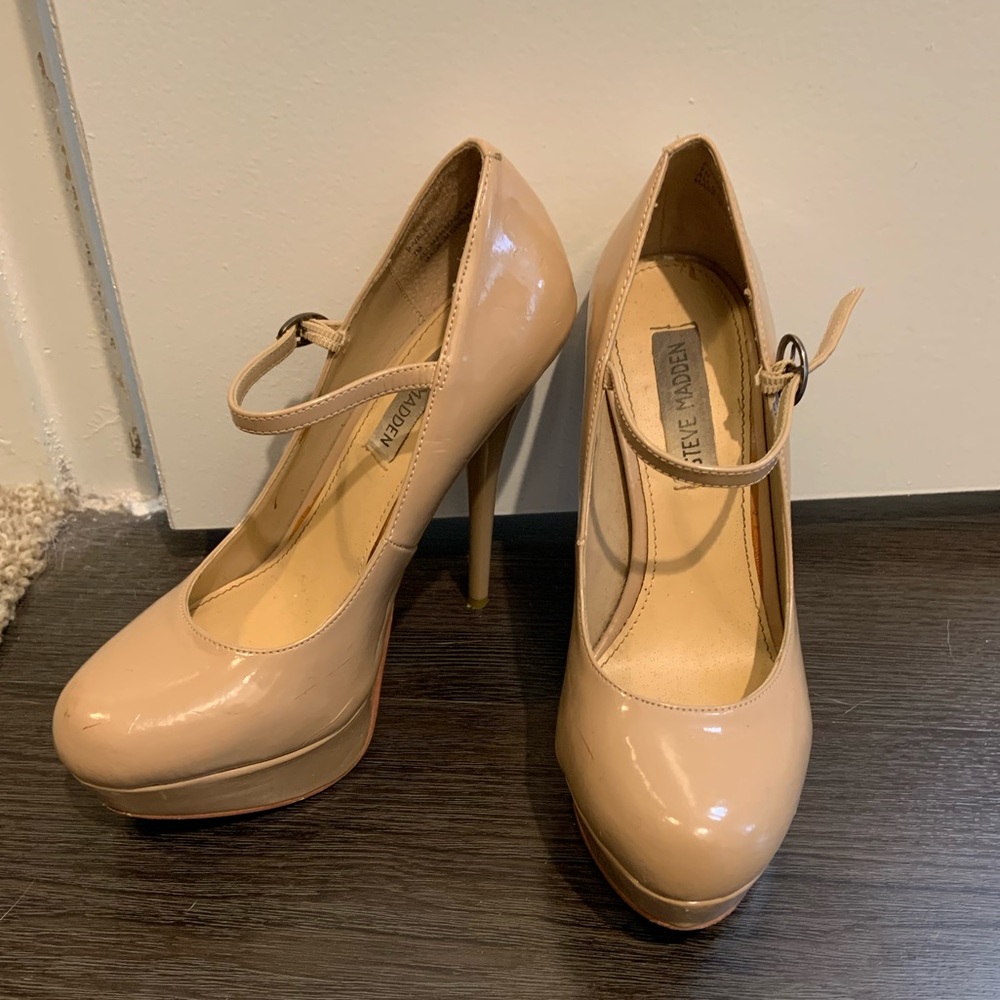 Steve Madden Pumps